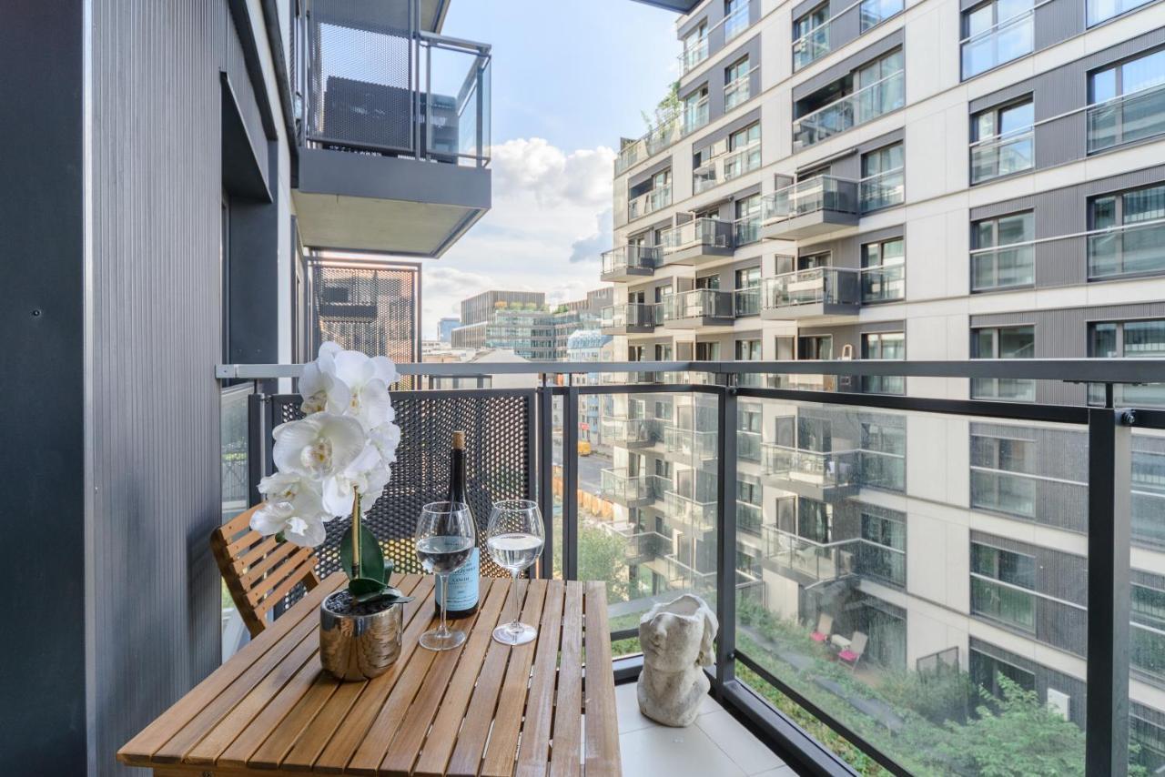 Luxury Apartment On Grzybowska Street วอร์ซอ ภายนอก รูปภาพ